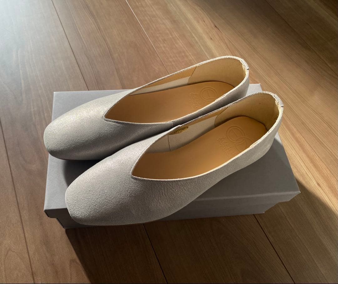 あしながおじさんVカットフラットシューズ