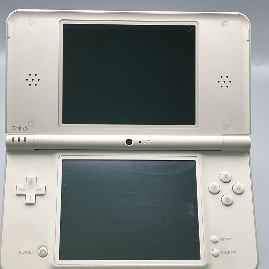 ナチュラルホワイトNintendo