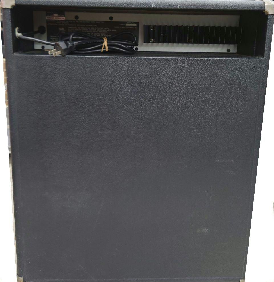 ★FENDER JAPAN　BASSMAN 60　ベースアンプ