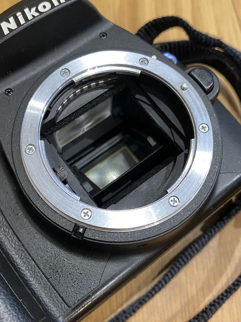 Nikon D40 ニコンCCDデジタル一眼 18-55 VRレンズ付　動作品