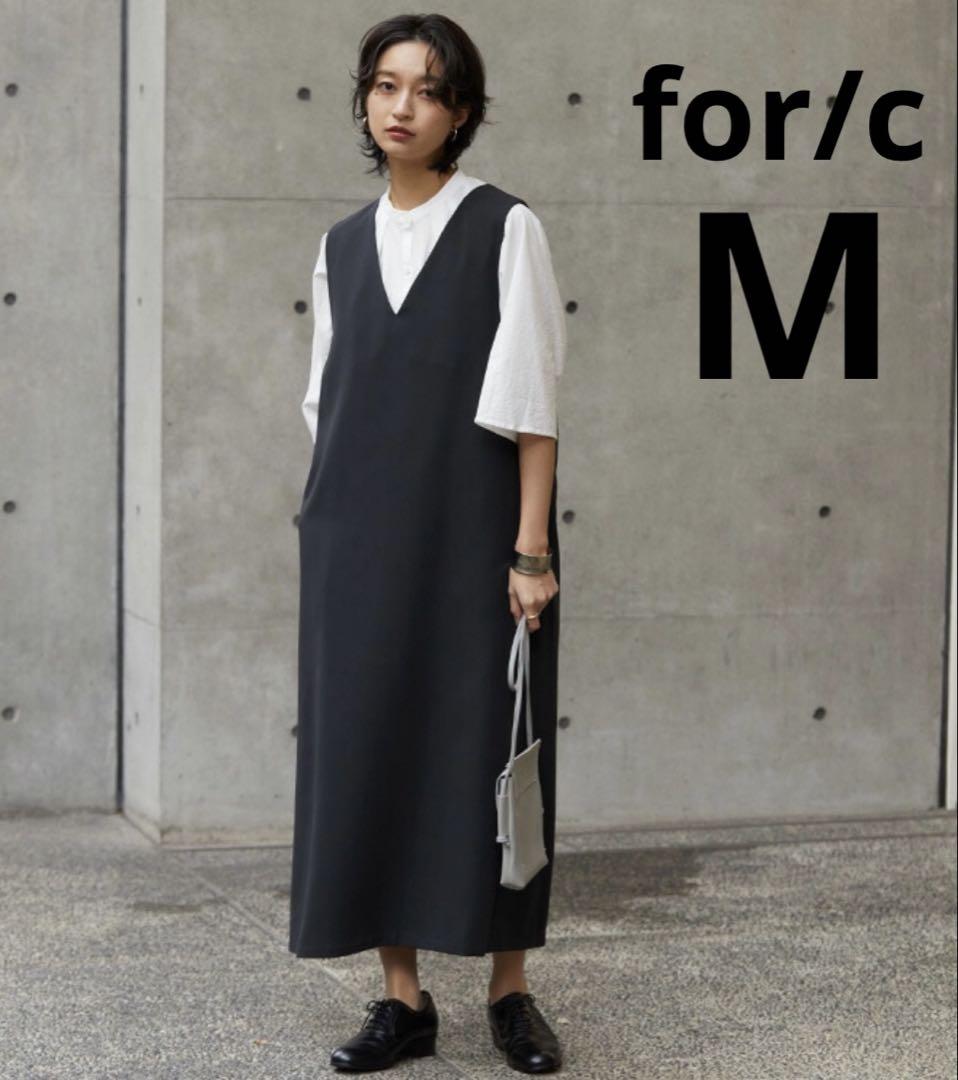 新品 フォーシー Vネック ジャンスカ 黒 2,400円