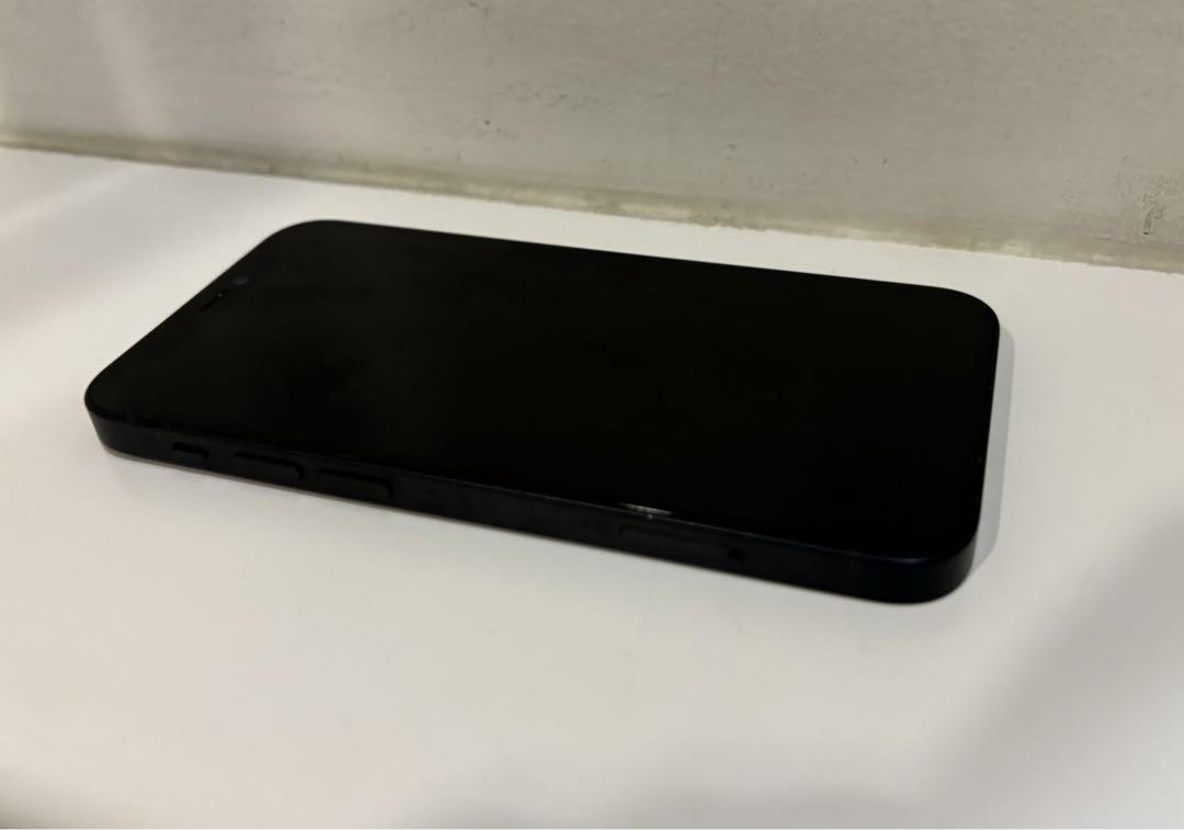 【美品】iPhone12mini 本体 ケース付き 美品】iPhone12mini 本体 ケース付き