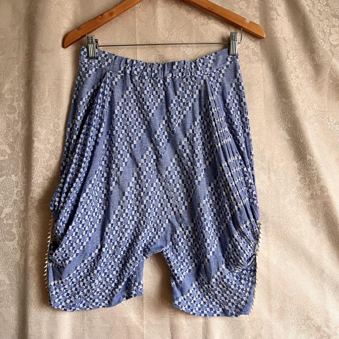 mintdesigns 変形ショートパンツ　ブルー　英語刺繍装飾　ミントデザイン