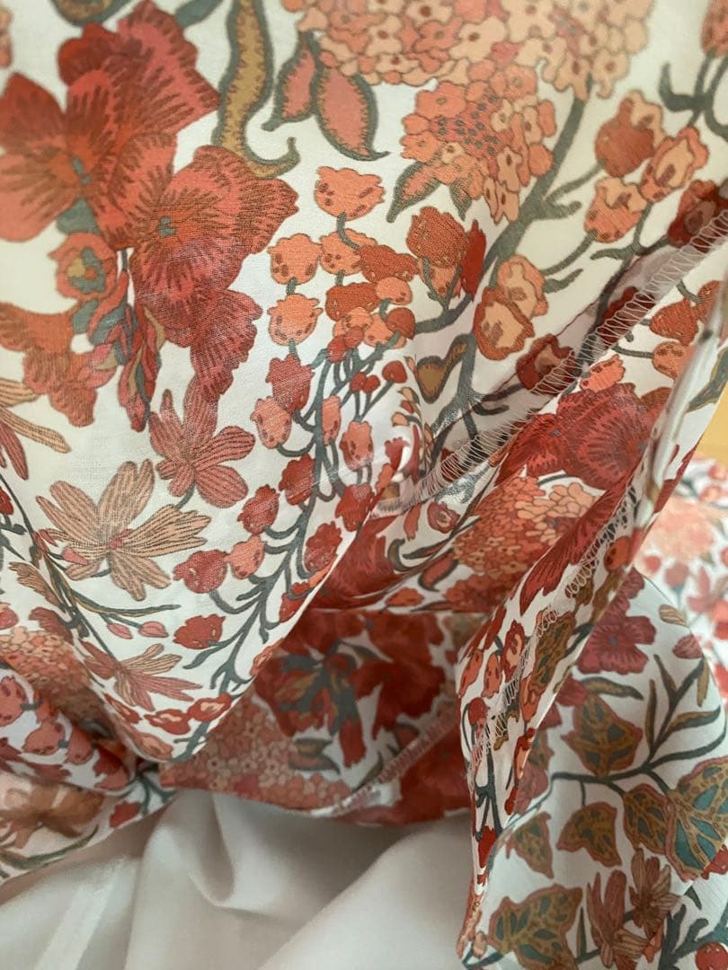 花柄リバティ柄ノースリーブフレアスカート　新品未使用紙タグ付き