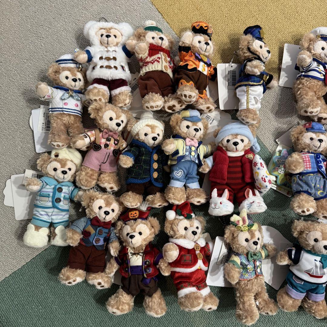 ダッフィー　ぬいぐるみバッジ　35体セット