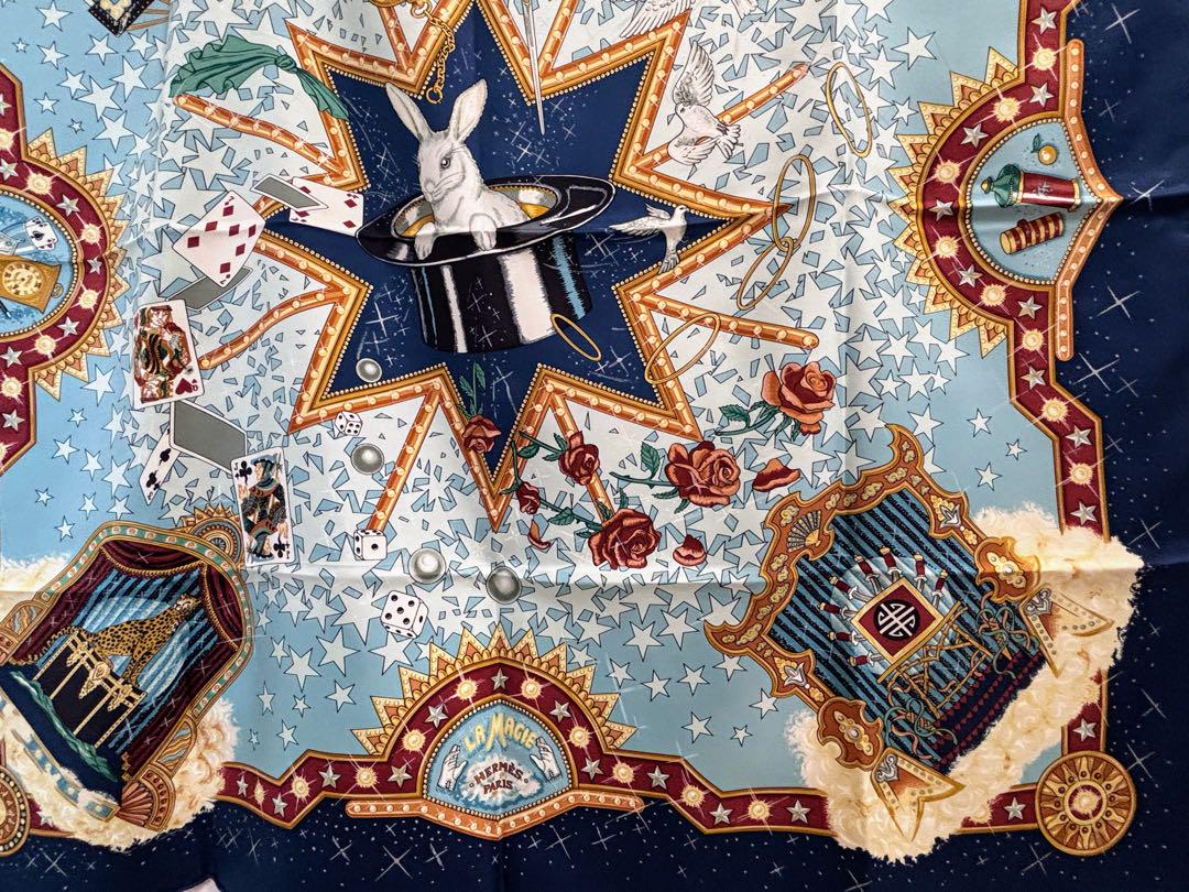 HERMÈS エルメス　 カレ90 LA MAGIE ラ マジック