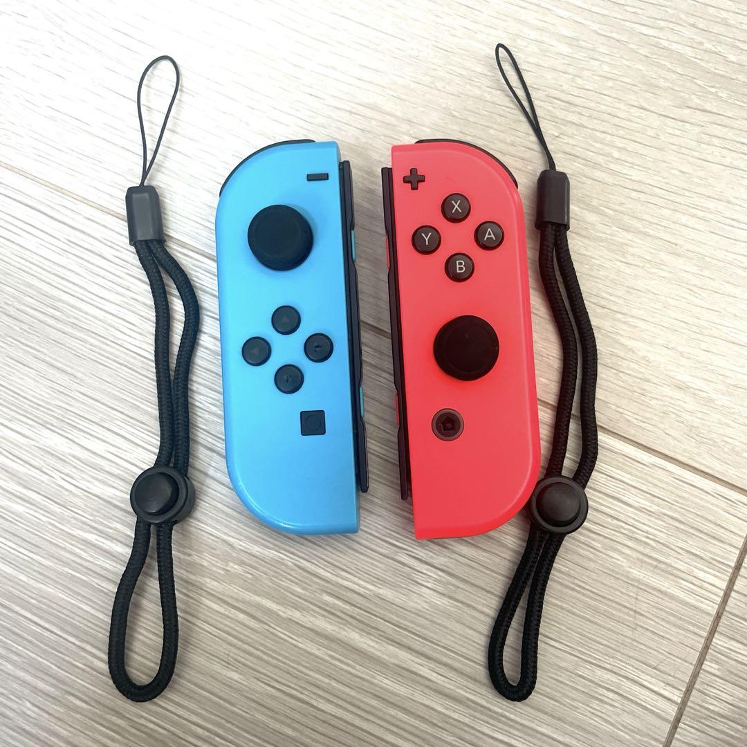 Nintendo Switch Joy-Con 青赤セット ストラップ付き - メルカリ
