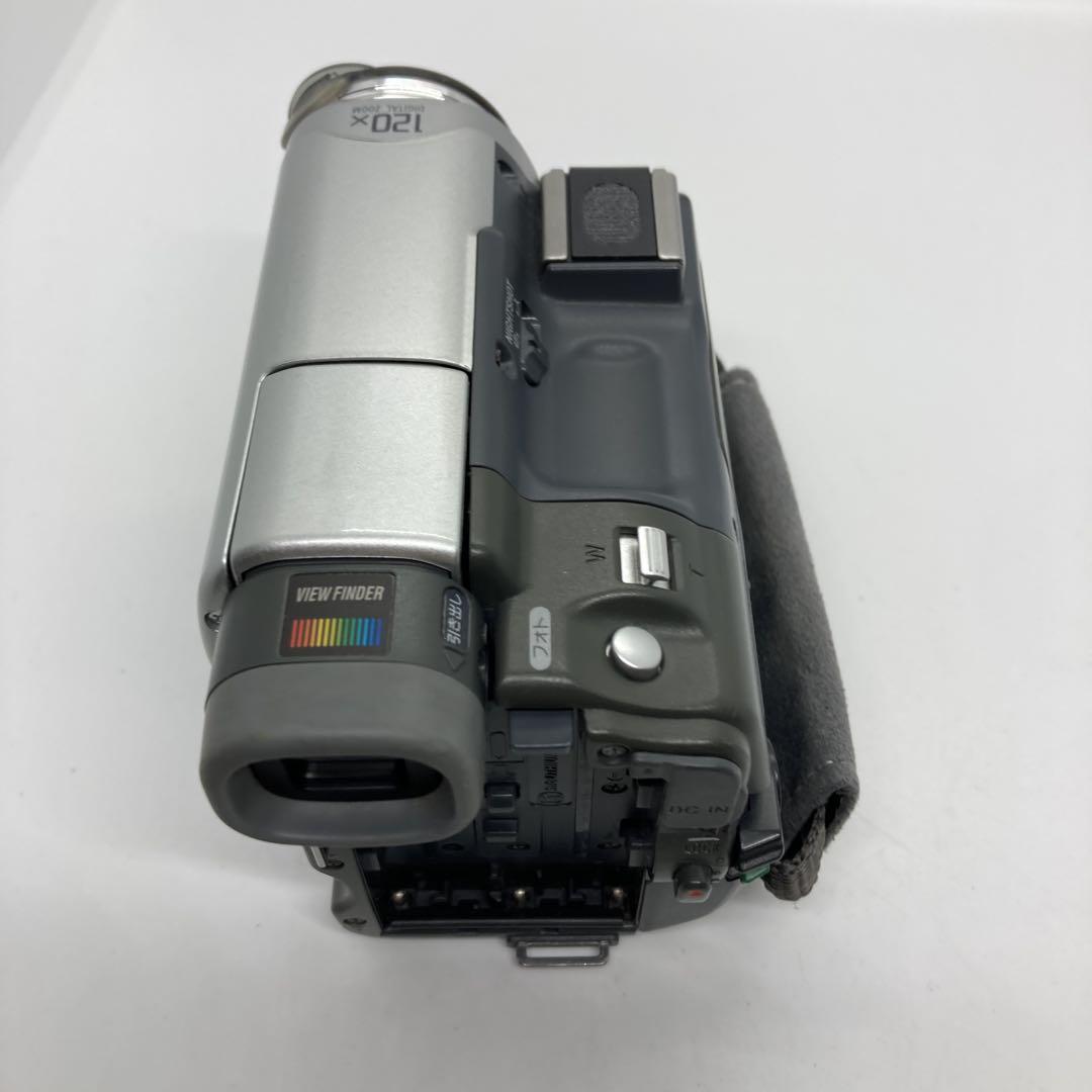 Sony DCR-TRV33 Mini DV digital camcorder at Crutchfield