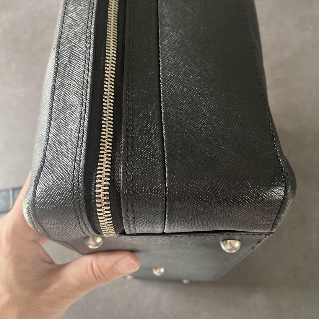 ペッレモルビダ Pelle morbiba ブラック　ブリーフケース