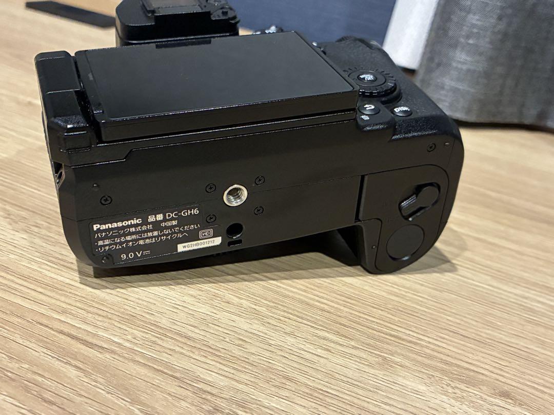 値下げLUMIX GH6 ミラーレス一眼 予備バッテリー4個 フルケージ付 美品