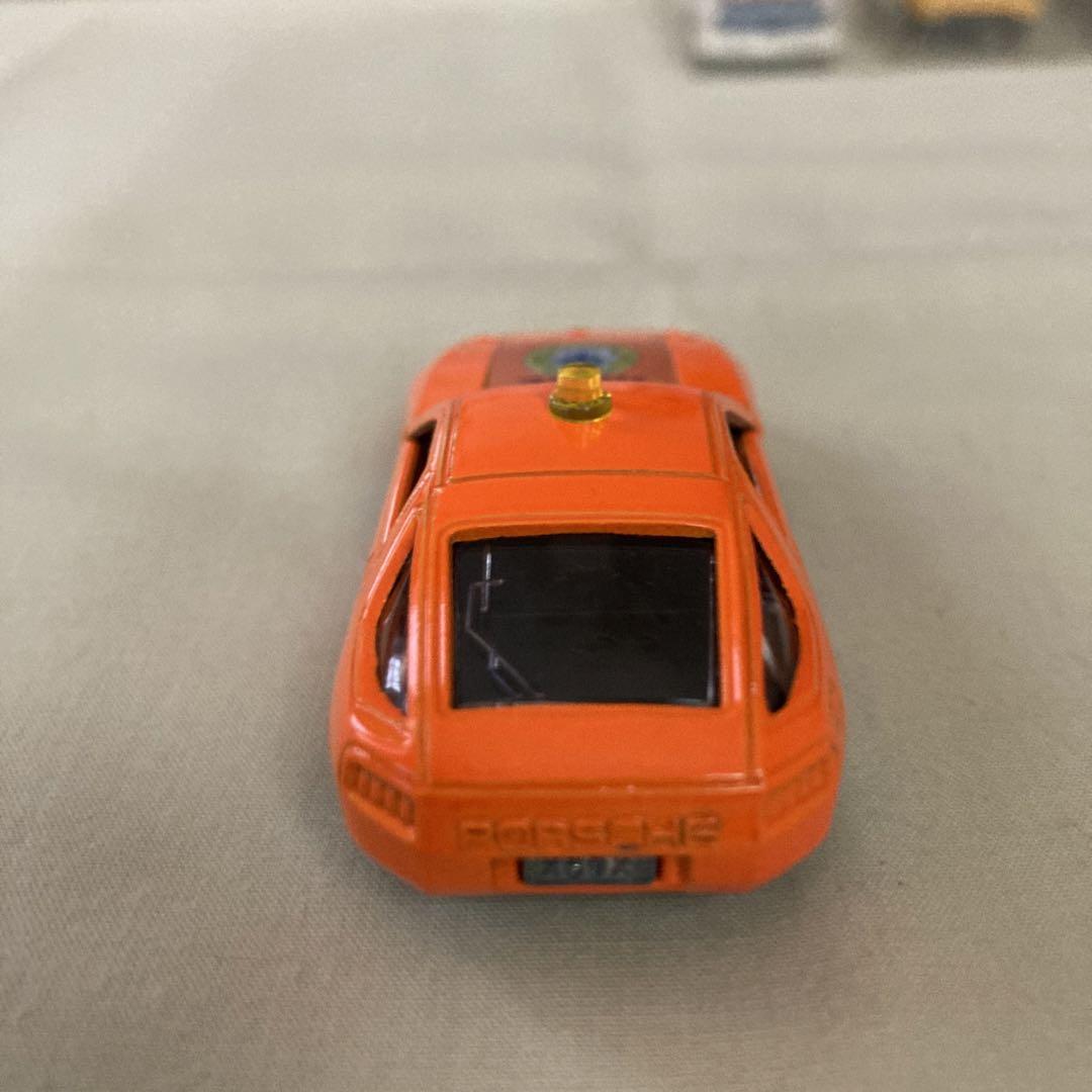 ワンピなど最旬ア！ トミカ 日本製 ポルシェ928 ADACペースカー ミニカー