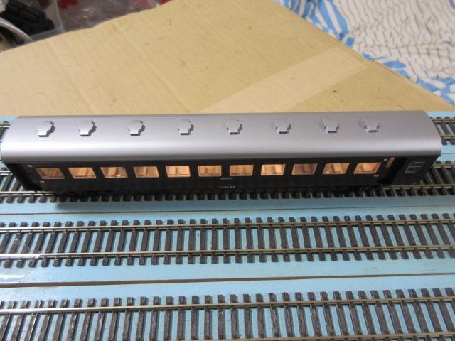 ナハ10 10系客車(座席車) (茶色) HOゲージ（TOMIX製) 未走行車Ω