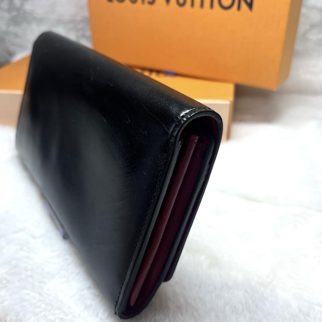 LOUISVUITTON カプシーヌ　ポルトフォイユ　長財布　ブラック　ピンク