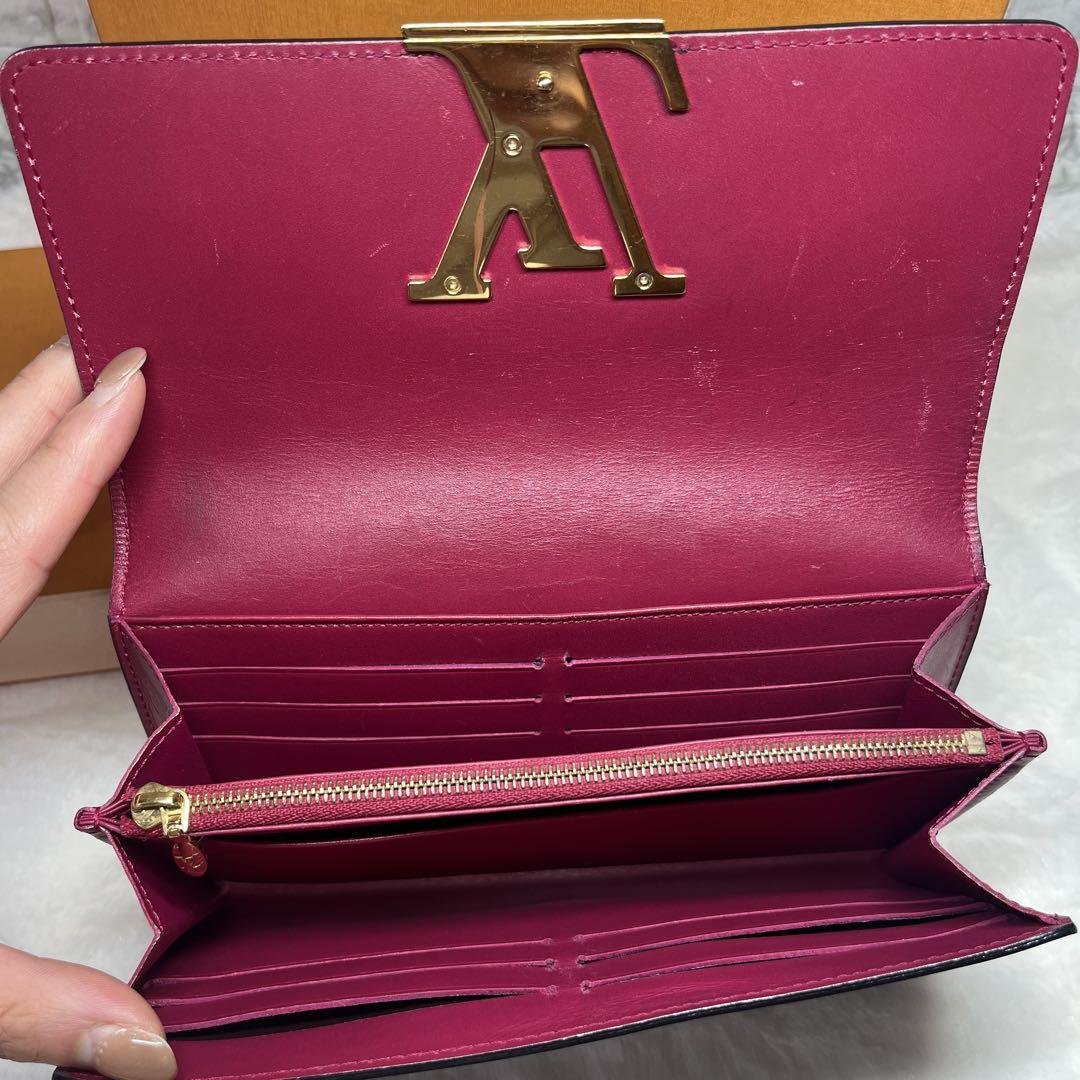 LOUISVUITTON カプシーヌ　ポルトフォイユ　長財布　ブラック　ピンク