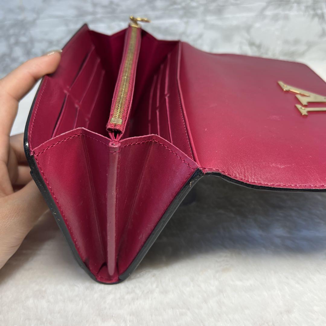 LOUISVUITTON カプシーヌ　ポルトフォイユ　長財布　ブラック　ピンク