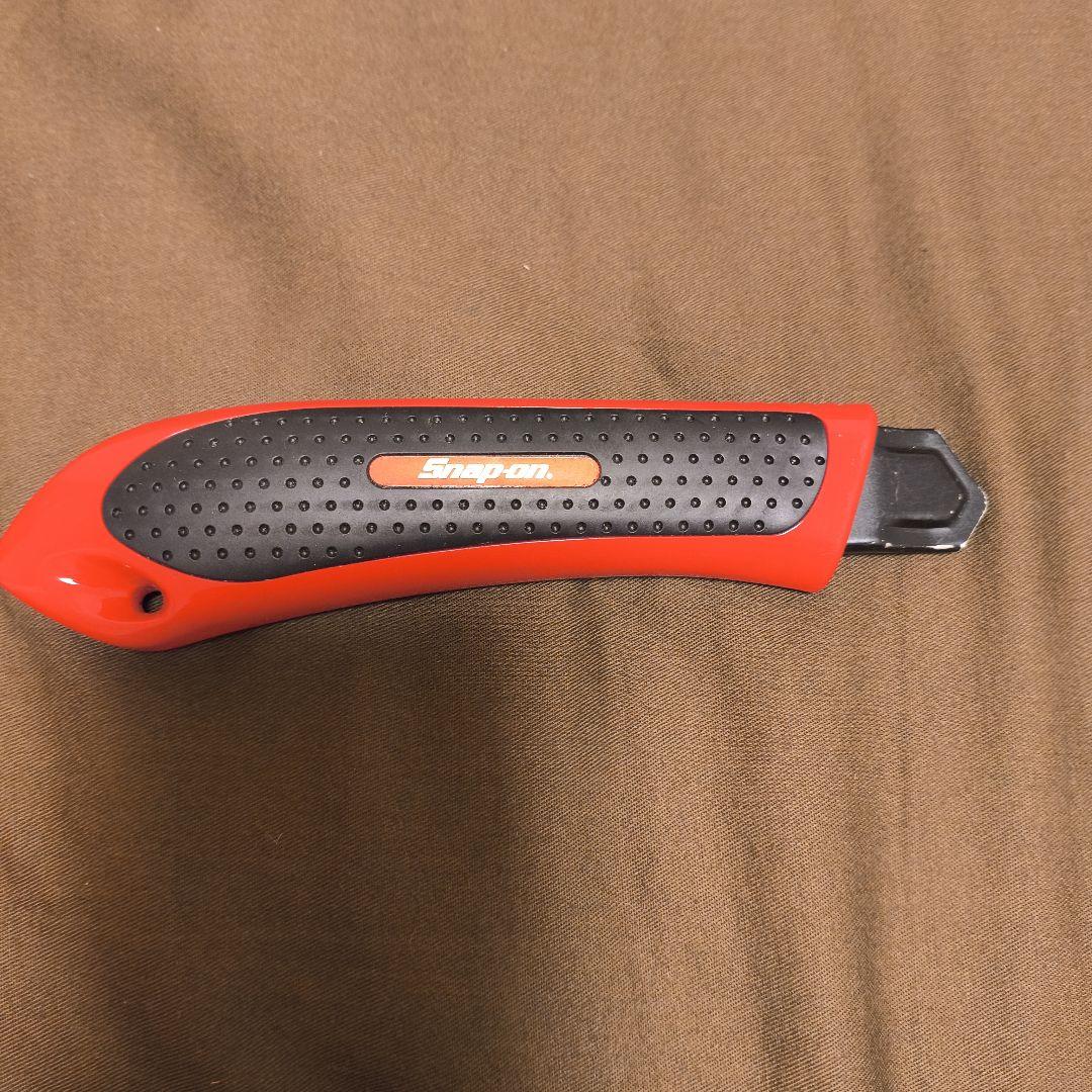 入荷now 買えない スナップオン カッターナイフ 赤黒 - メルカリ はさみ・カッター