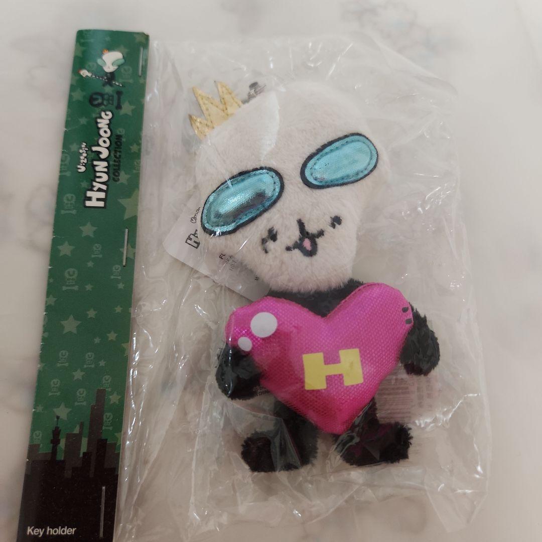 【未使用品】キムヒョンジュンU:ZOOSINキーホルダーぬいぐるみ キムヒョンジュン U:ZOOSIN キーホルダー ぬいぐるみ - メルカリ