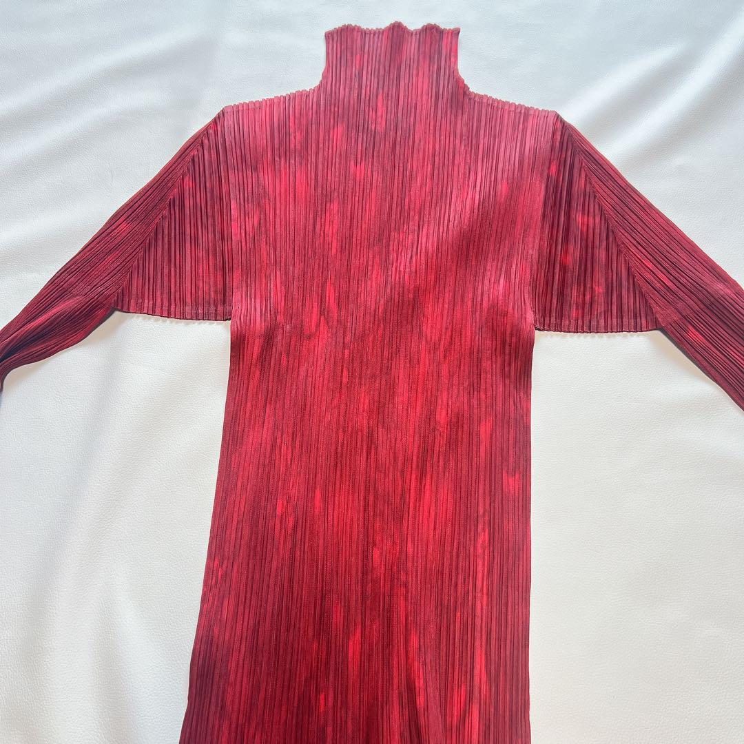pleats please イッセイミヤケ ハイネック タイダイ トップス pleats please イッセイミヤケ ハイネック タイダイ トップス