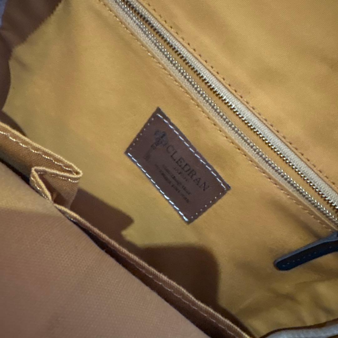 CLEDRAN 黒 レザー ショルダーバッグ　ブラック　サークルバック