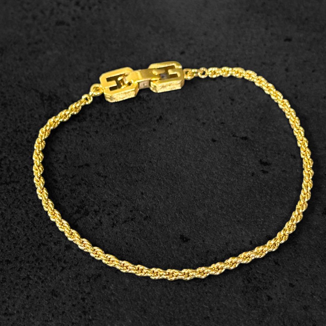 GIVENCHY Screw Chain Gold Bracelet