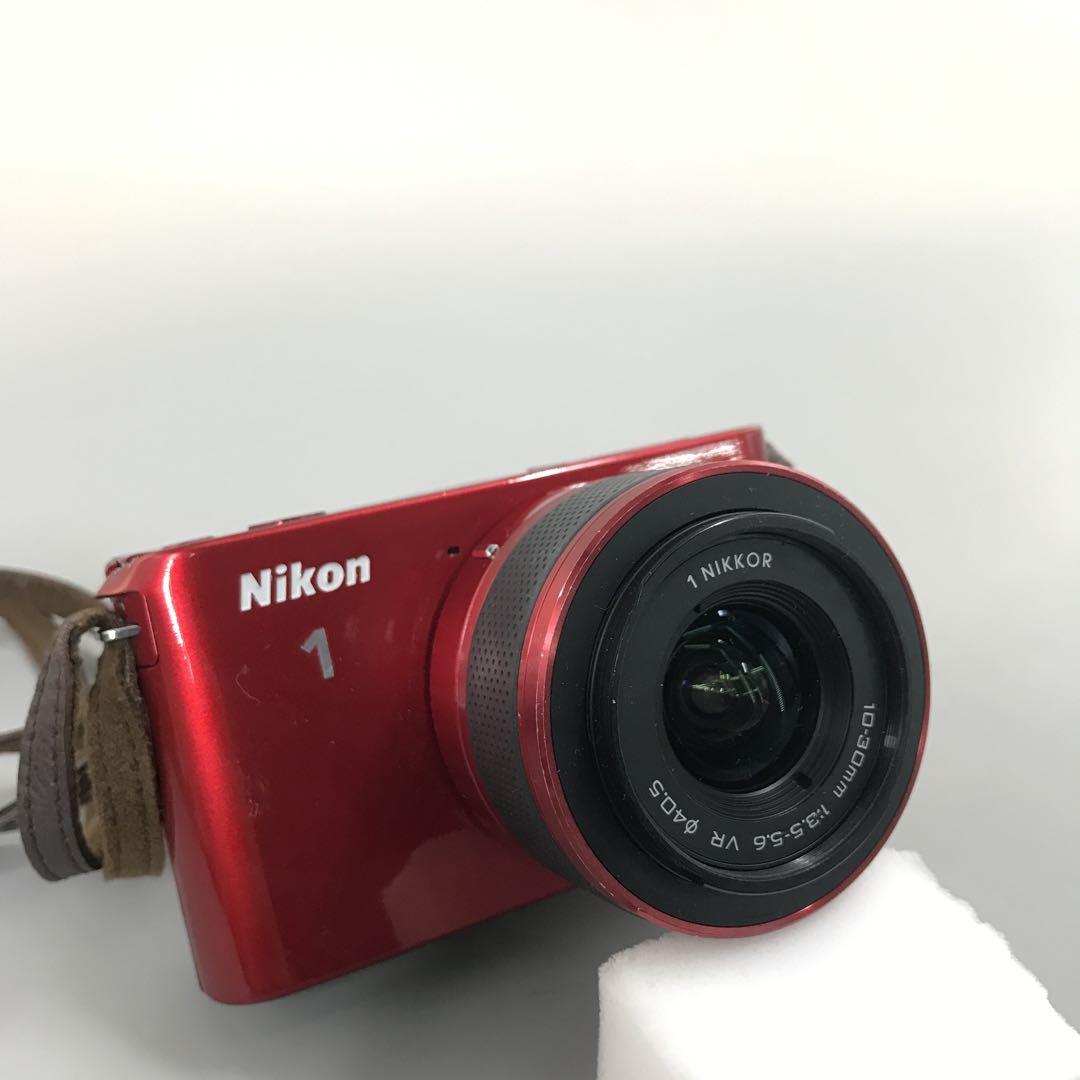 【極美品】 Nikon1　J1 カラー ミラーレス ニコン1マウント　K