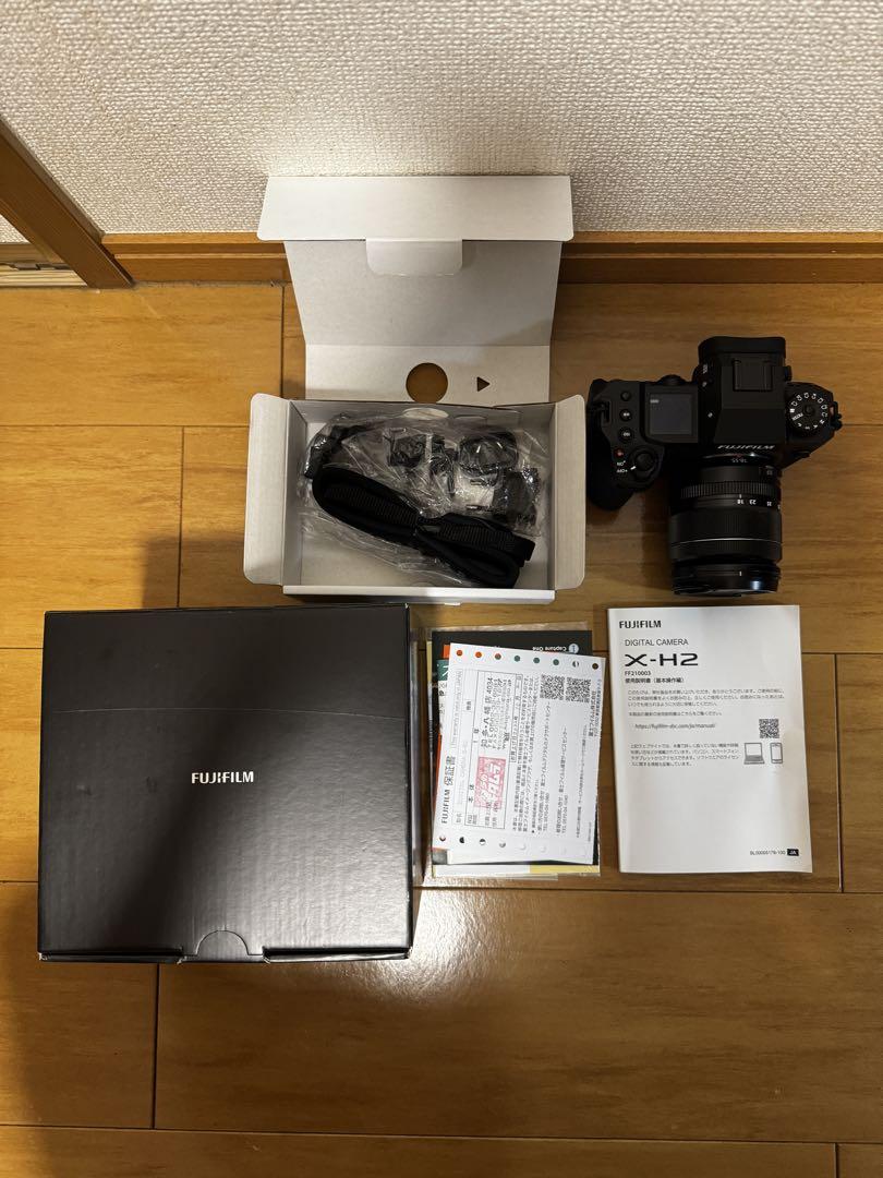 VLOGフルセット】SONY ZVE10➕三脚•レンズ•掃除セット•収納
