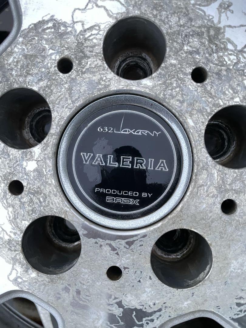 VALERIA ホイール　タイヤ　４本セット