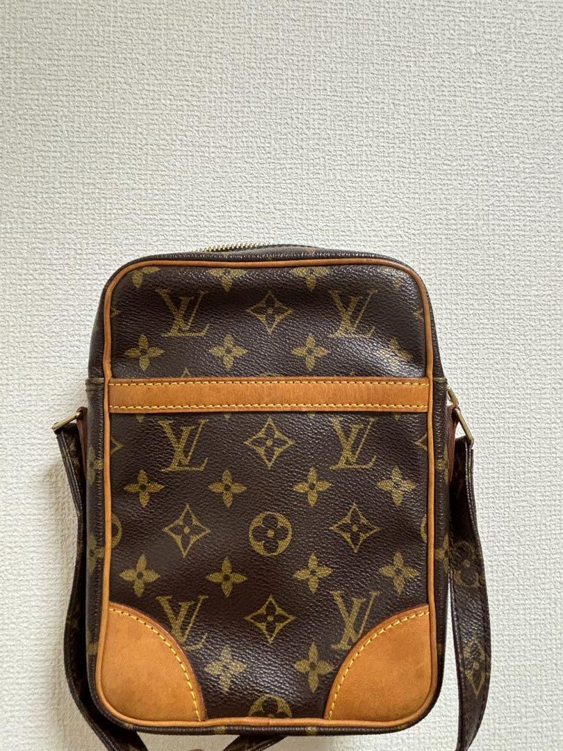 【美品】ルイヴィトン ショルダーバッグ　ダヌーブ
