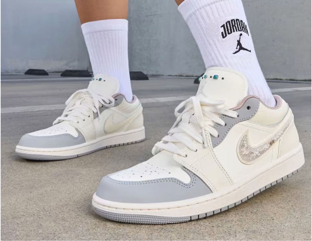 ビーズ スパンコール