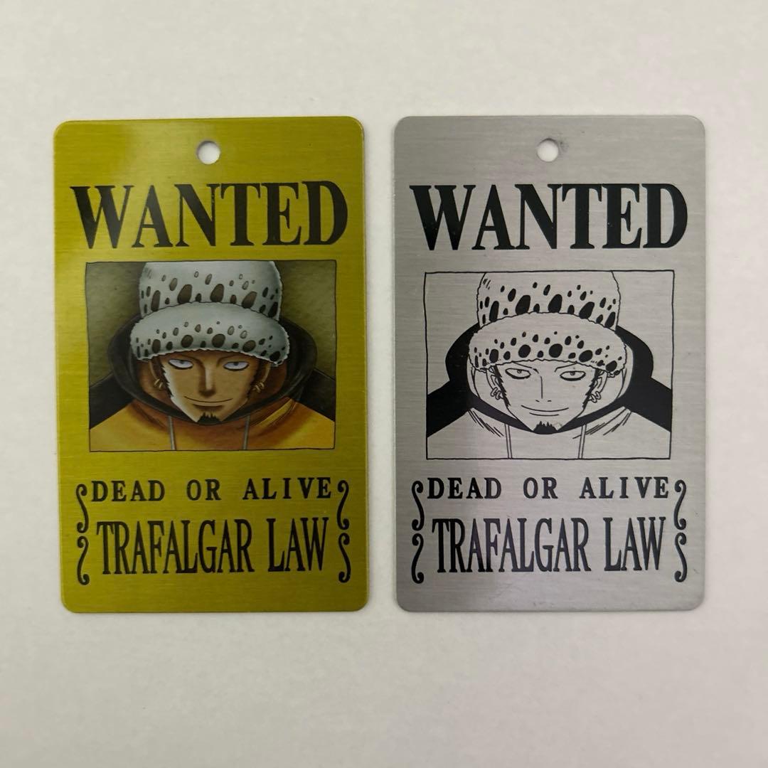 ONE PIECE メタル手配書　メタルプレート トラファルガーロー手配書メタルプレートキーホルダー 2個セット