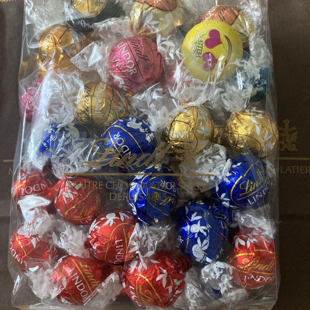 全国送料無料・イイ店 クリアランスバッグ リンドール リンツ L メルカリ - 550g Confectionery