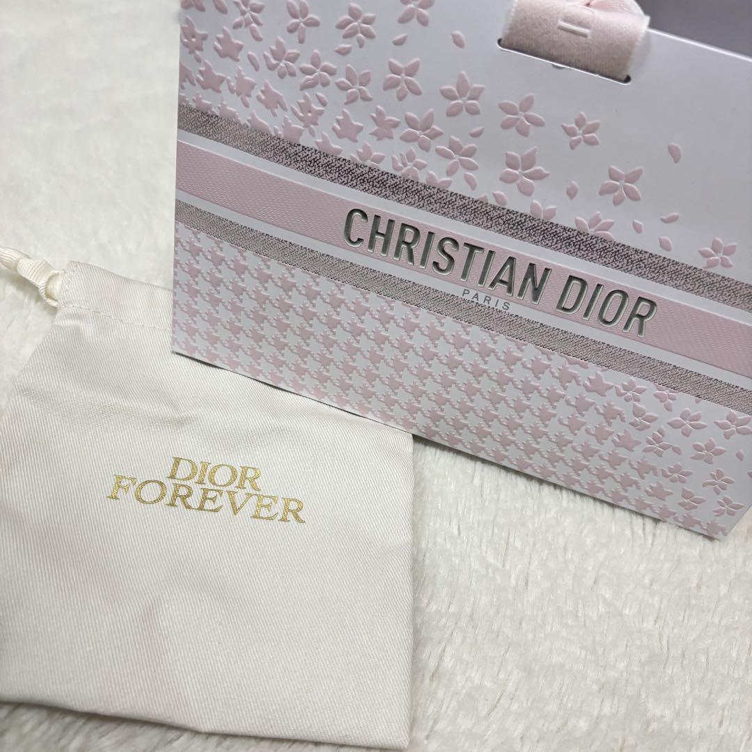 Dior ディオール クッションファンデーション ピンク カナージュ ケース
