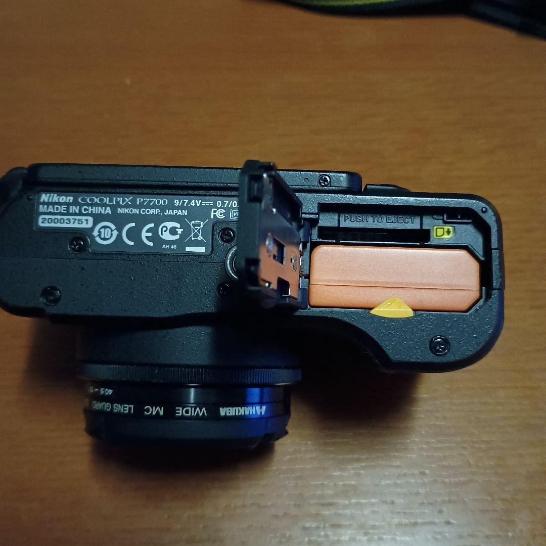 Nikon Coolpix P7700 コンパクトデジタルカメラ　ジャンク