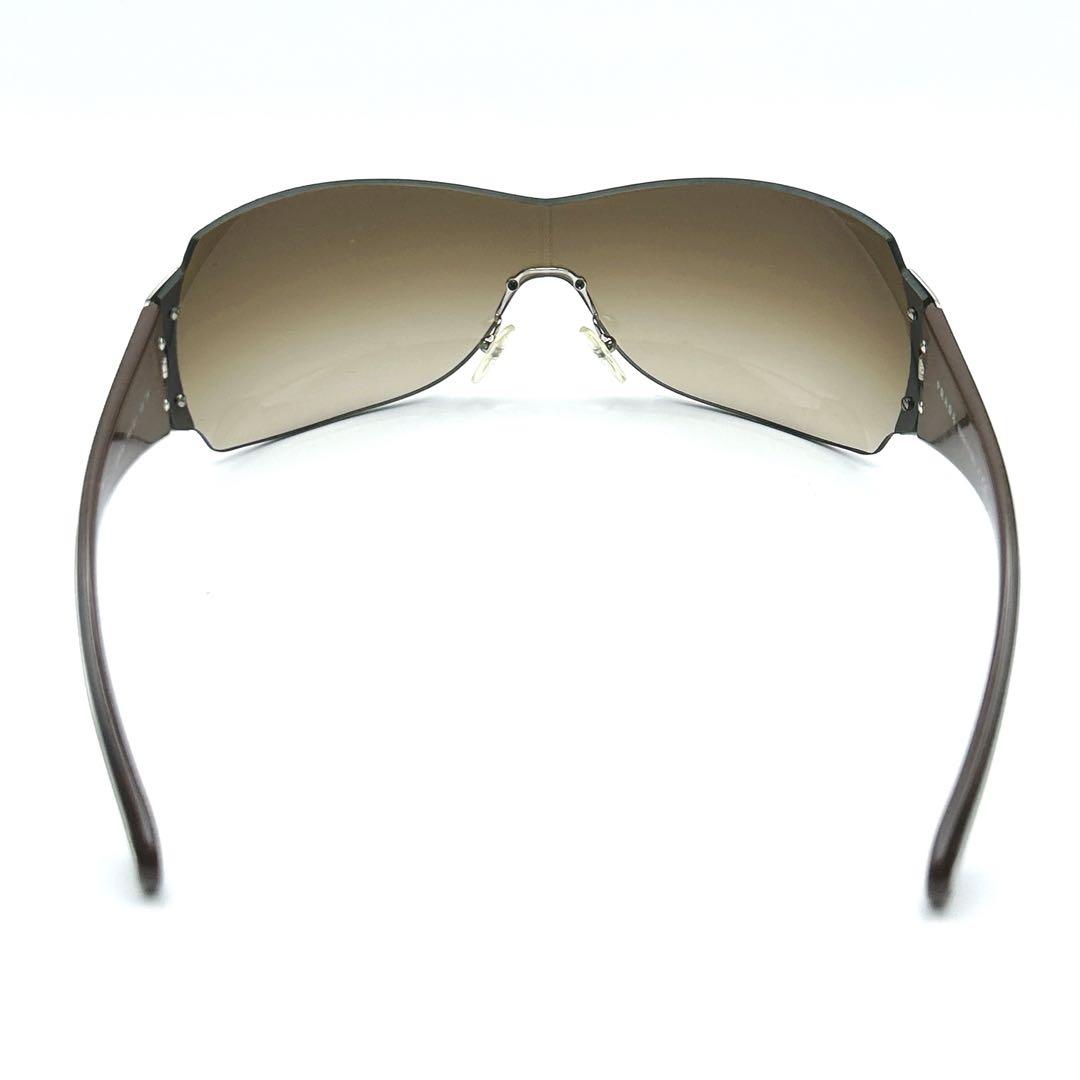 Prada Eyewear リムレス サングラス | ゴールドトーン | FARFETCH JP