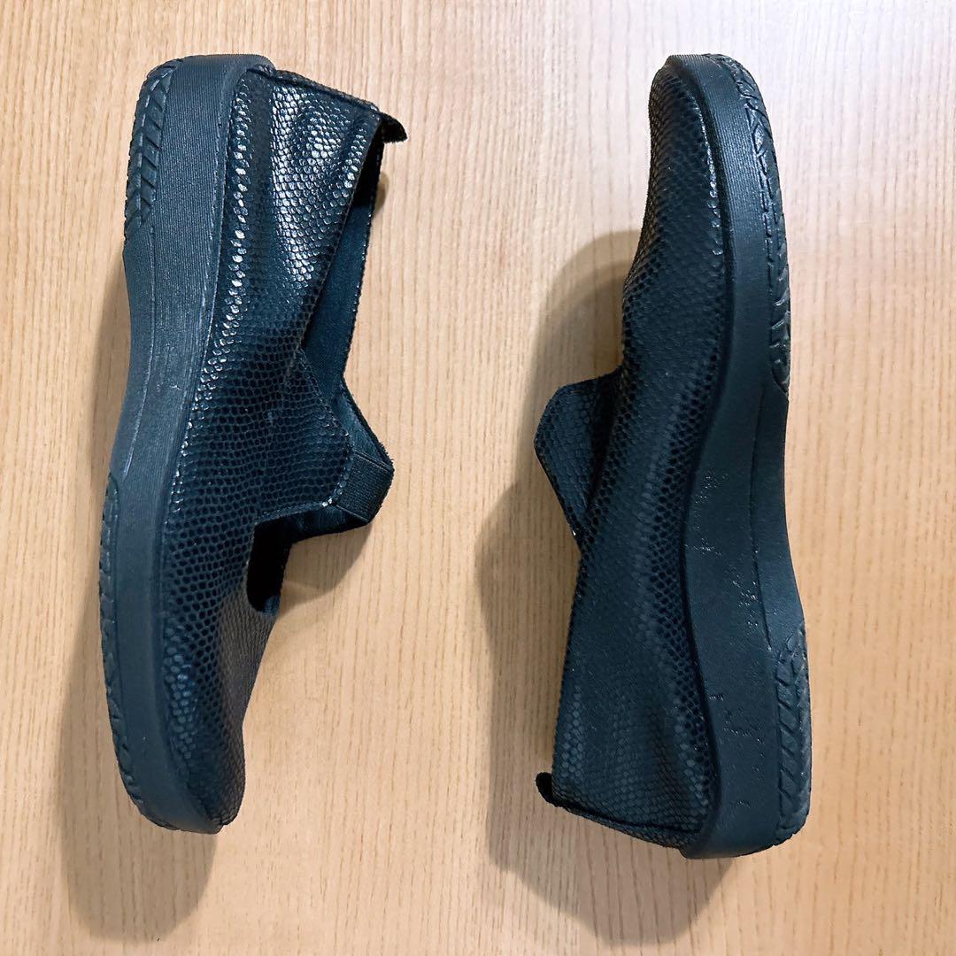 未使用級☆ARCOPEDICOフラットパンプス ストラップ 超軽量 25cm