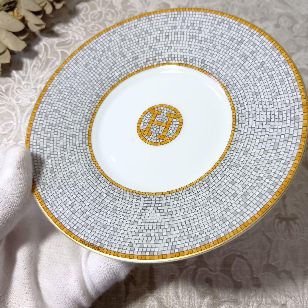 エルメス カップ ソーサー モザイク 24 ゴールド ティーカップ 未使用 エルメス カップ ソーサー モザイク 24 ゴールド ティーカップ 未使用