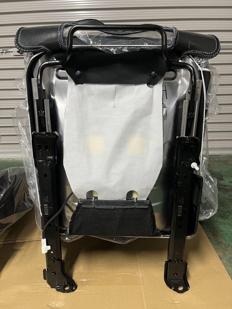 ハイエース 200系 シート 新車外し 画像8