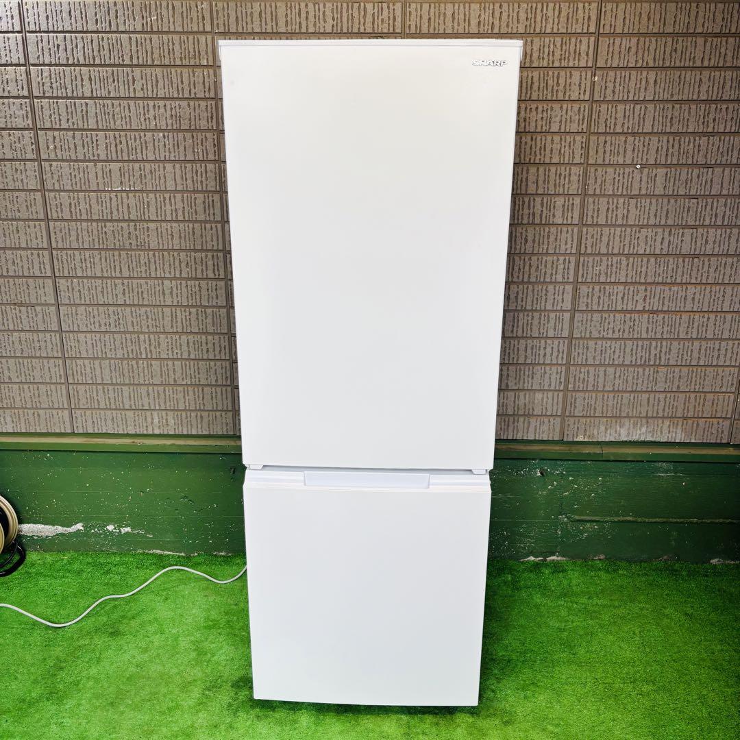 美品 22年製 179L 冷蔵庫 大きめ SHARP【地域限定配送無料】 24年製 179L 冷蔵庫 大きめ 人気モデル SHARP【地域限定配送無料