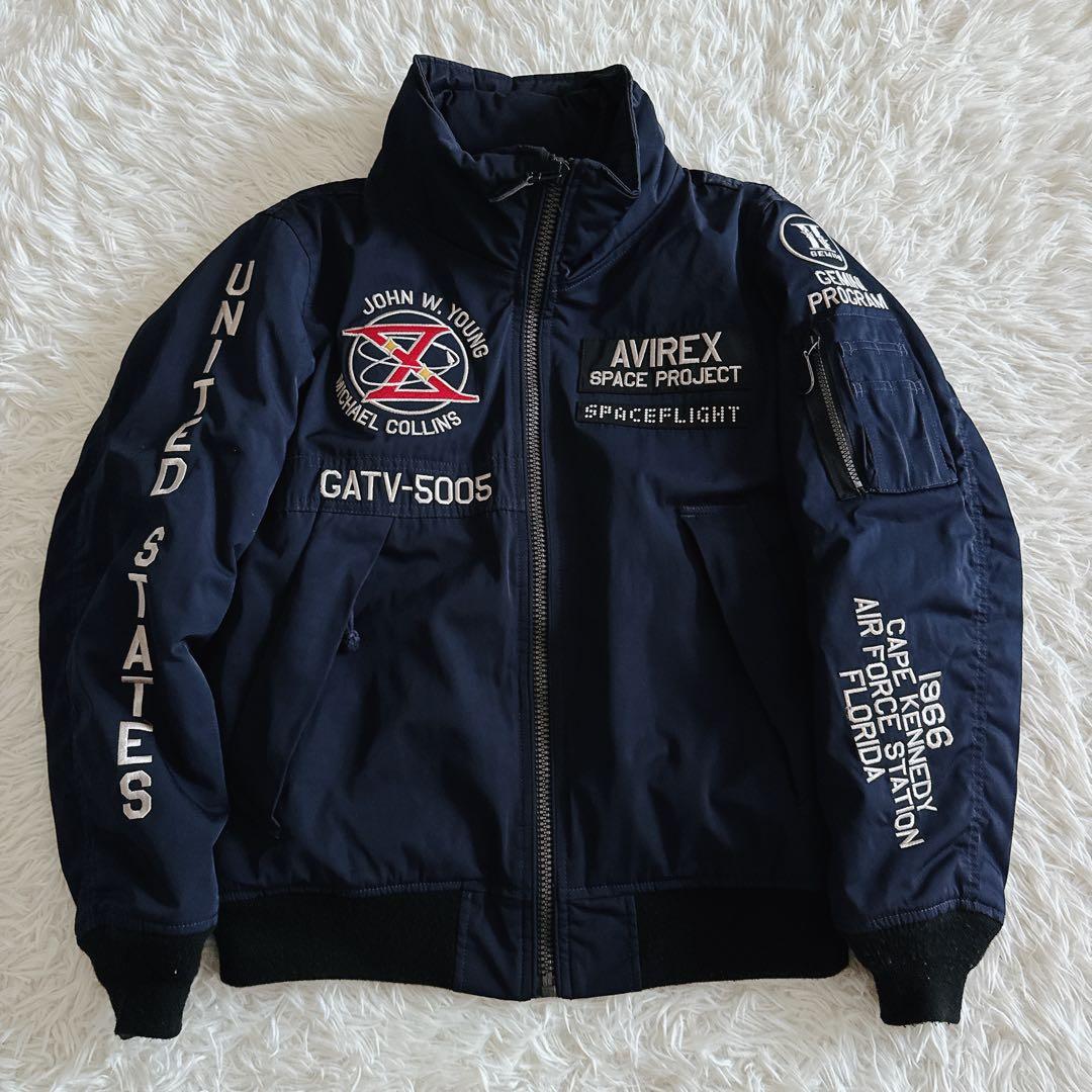 Lサイズ AVIREX MA-1 フライトジャケット 刺繍ブルゾン 中綿入りL・AVIREX