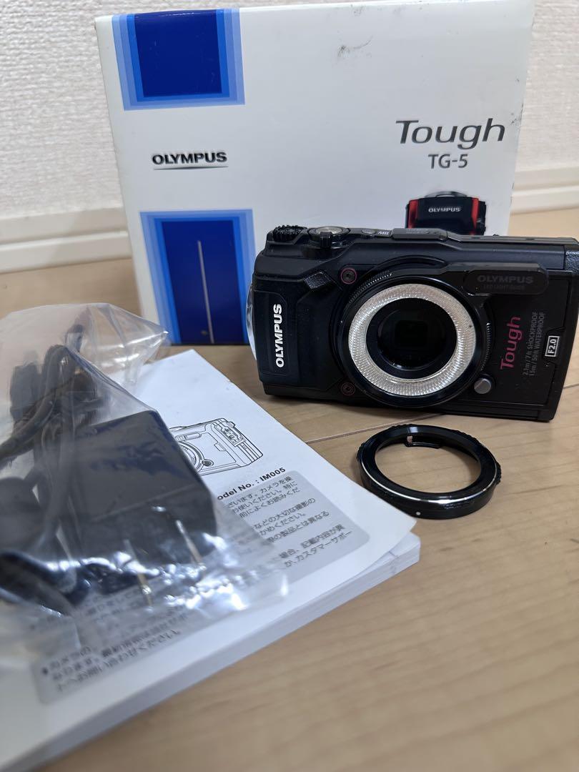OLYMPUS Tough TG-5 本体 ライトガイド 充電器付き