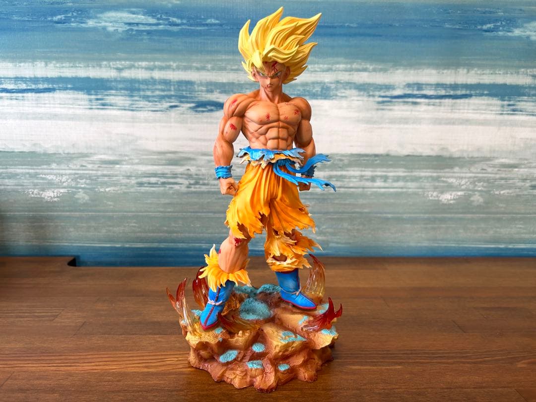 ドラゴンボール　初スーパーサイヤ人 孫悟空 ガレージキット