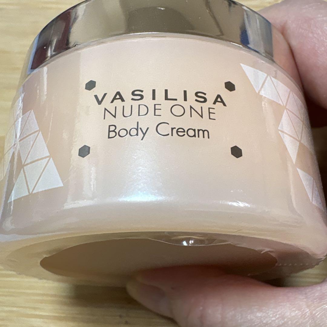 新品、未開封品【匿名発送】ヌード ワン フレグランスボディクリーム 90g 4個 Amazon | Vasilisa(ヴァシリーサ) ヌードワン フレグランス