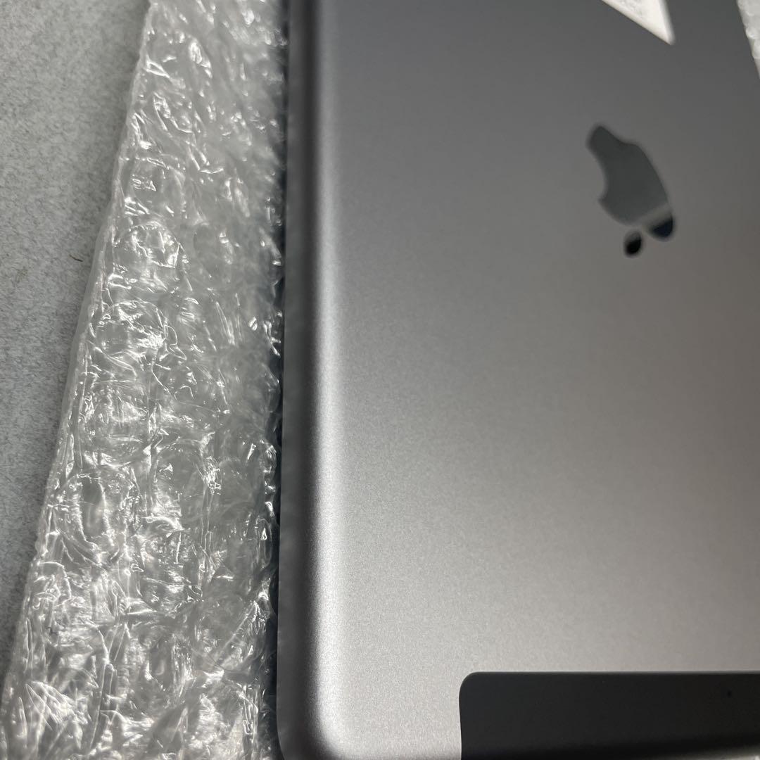 iPad6 第6世代 128GB ☆