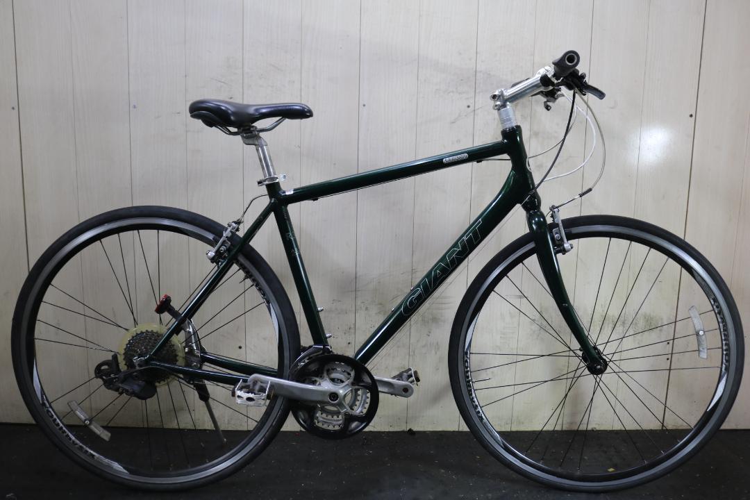 GIANT ESCAPE R3 700C アルミ 24速 500mm緑色クロス