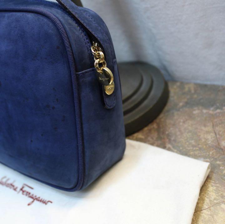 最新作限定SALE Salvatore Ferragamo フェラガモヴァラレザーショルダーバッグ rqEZK-m51282964240 大特価安い