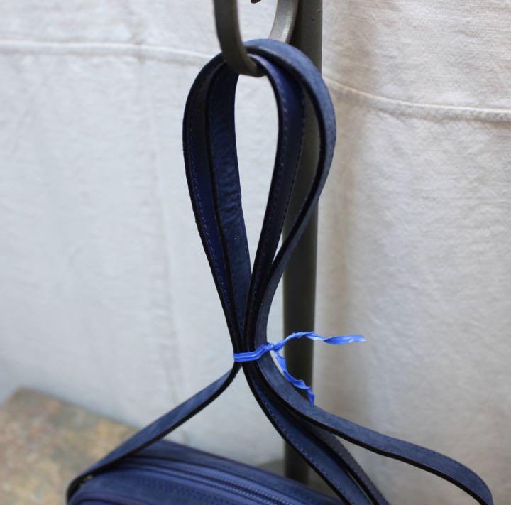 最新作限定SALE Salvatore Ferragamo フェラガモヴァラレザーショルダーバッグ rqEZK-m51282964240 大特価安い