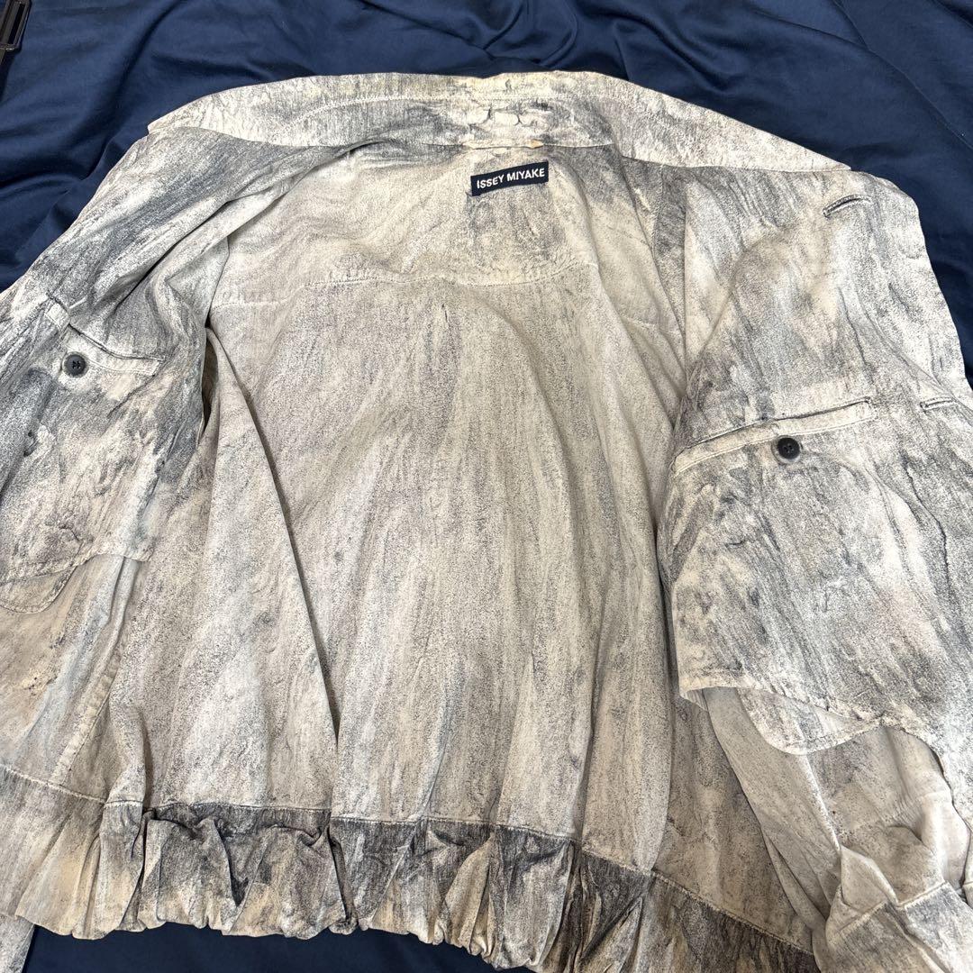 り*か様 ISSEY MIYAKE クロップドジャケット グレー・ホワイト