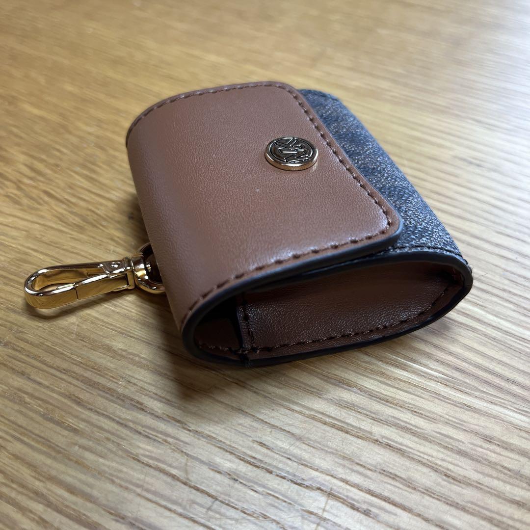 新品　マイケルコース AirPodsケース