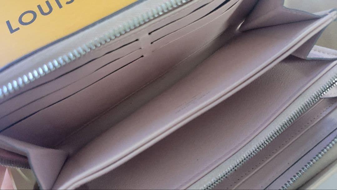 LOUIS VUITTON 長財布 ピンク