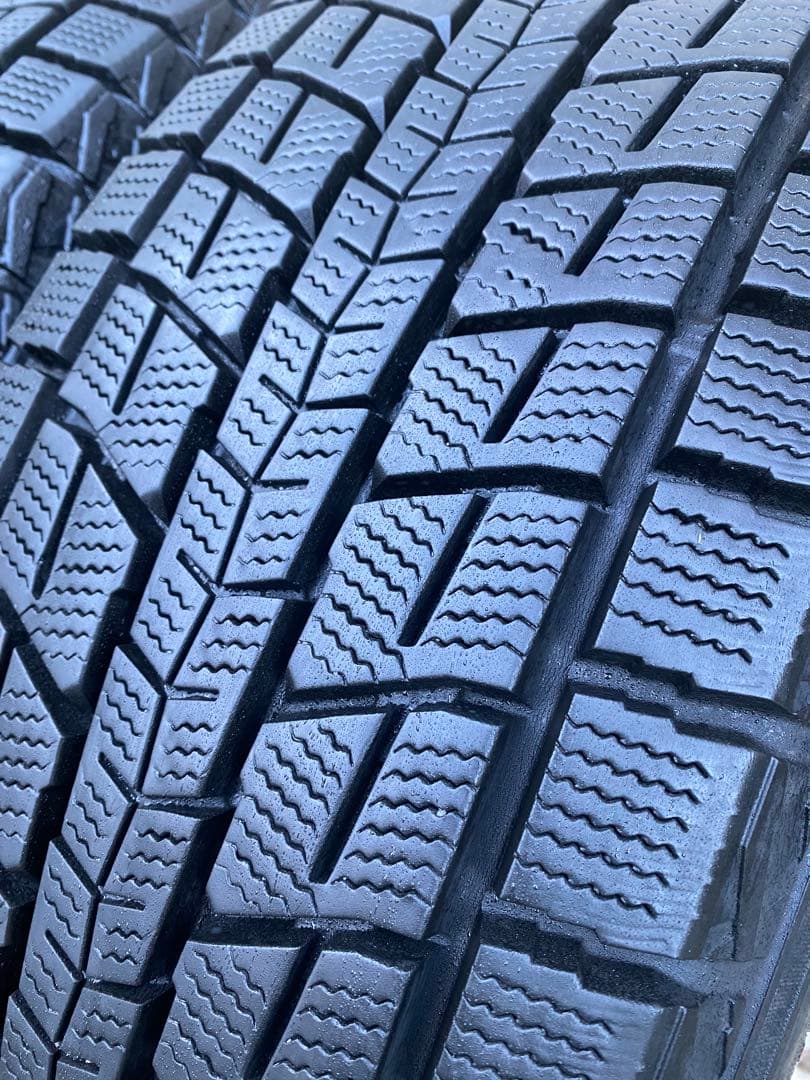 約9.5部超バリ山!ダンロップ 225/65R17 4本ウインターマックスSJ8 約9.5部超バリ山!ダンロップ 225/65R17 4本ウインターマックスSJ8